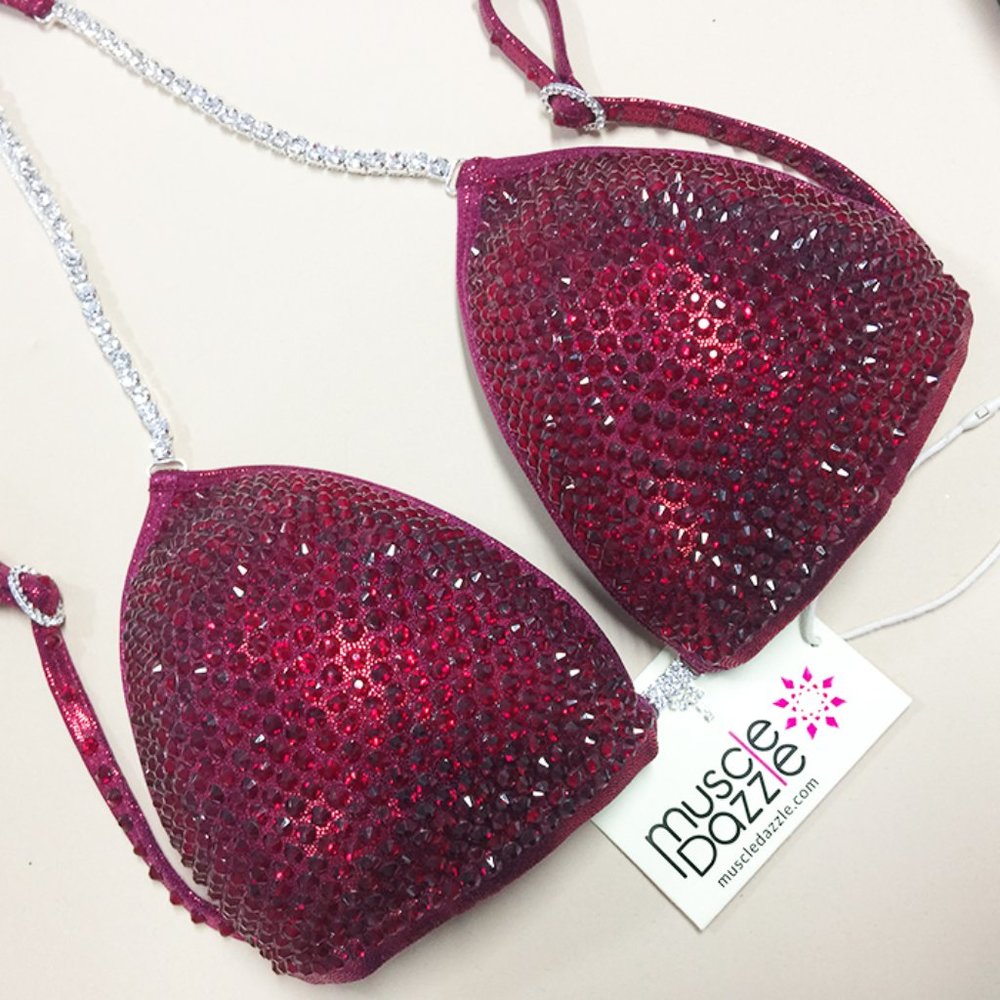 Competition Bikini - Picture 2 of 5